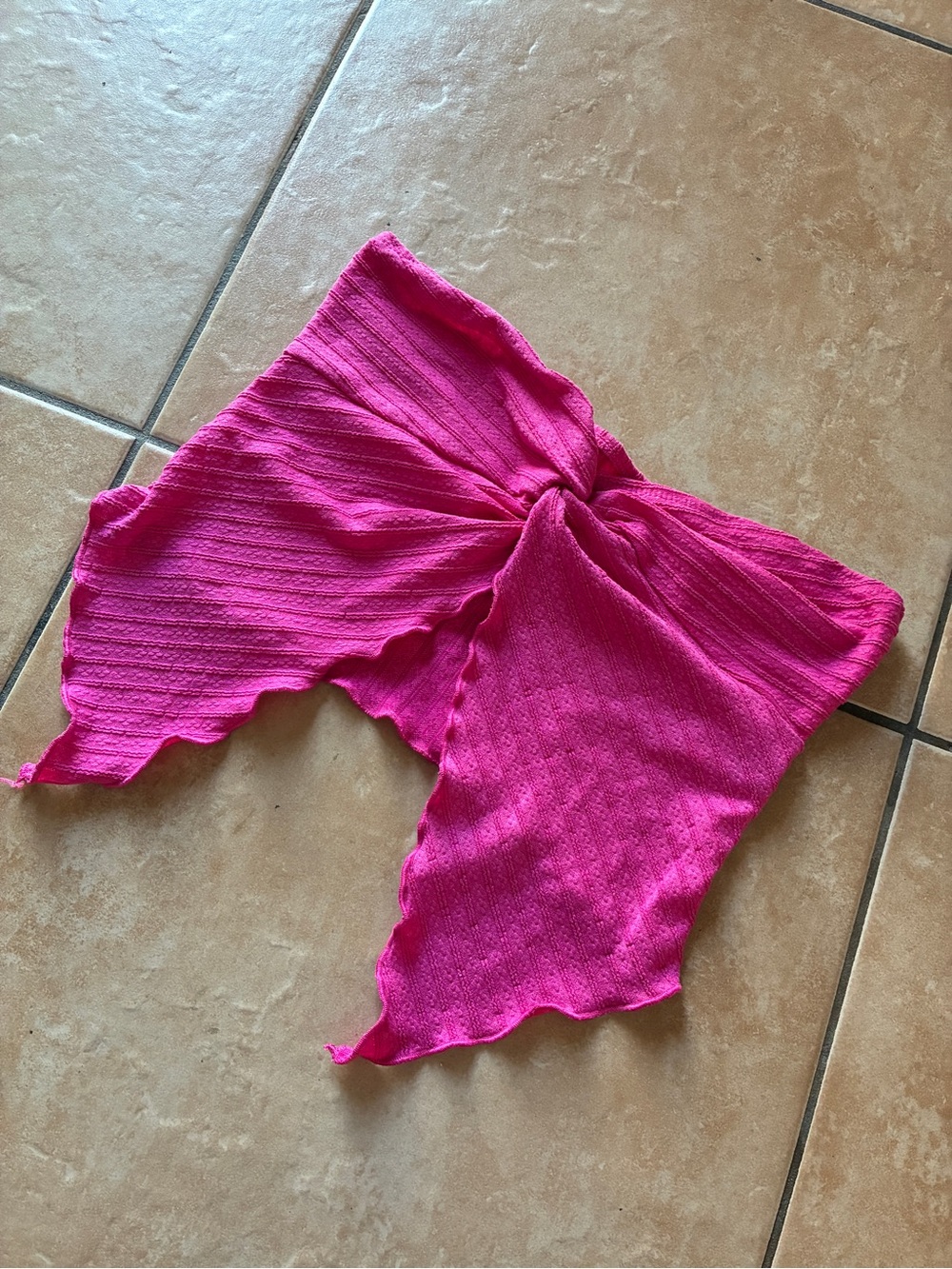 SHEIN Hot Pink Twist-Front Crop Top
